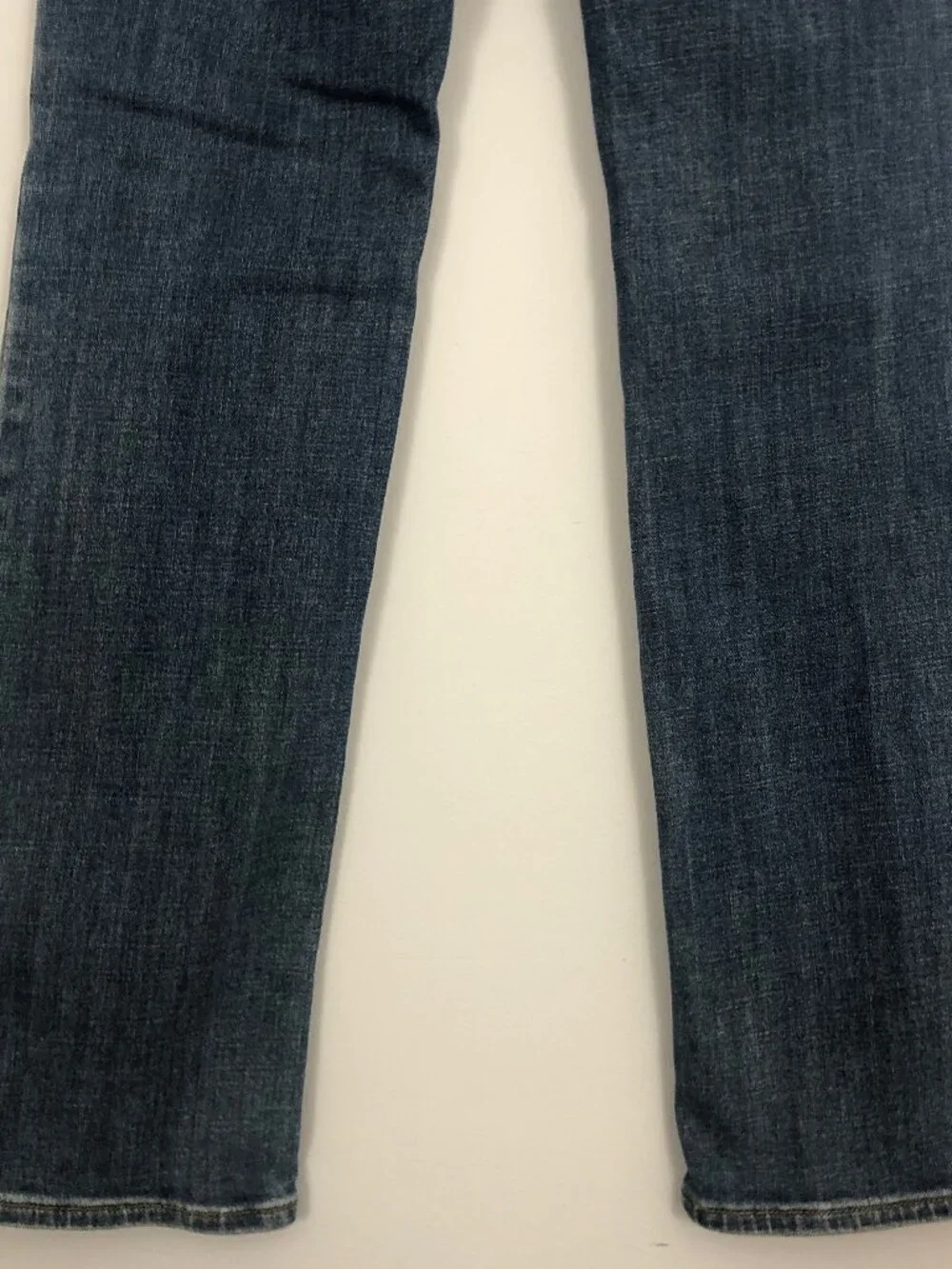 Levi's Bold Curve Straight Jeans Women’s 4/27 Classic Rise Blue Denim Mid Rise